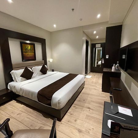 Hotel Virgo Sumeru Бхавнагар Экстерьер фото