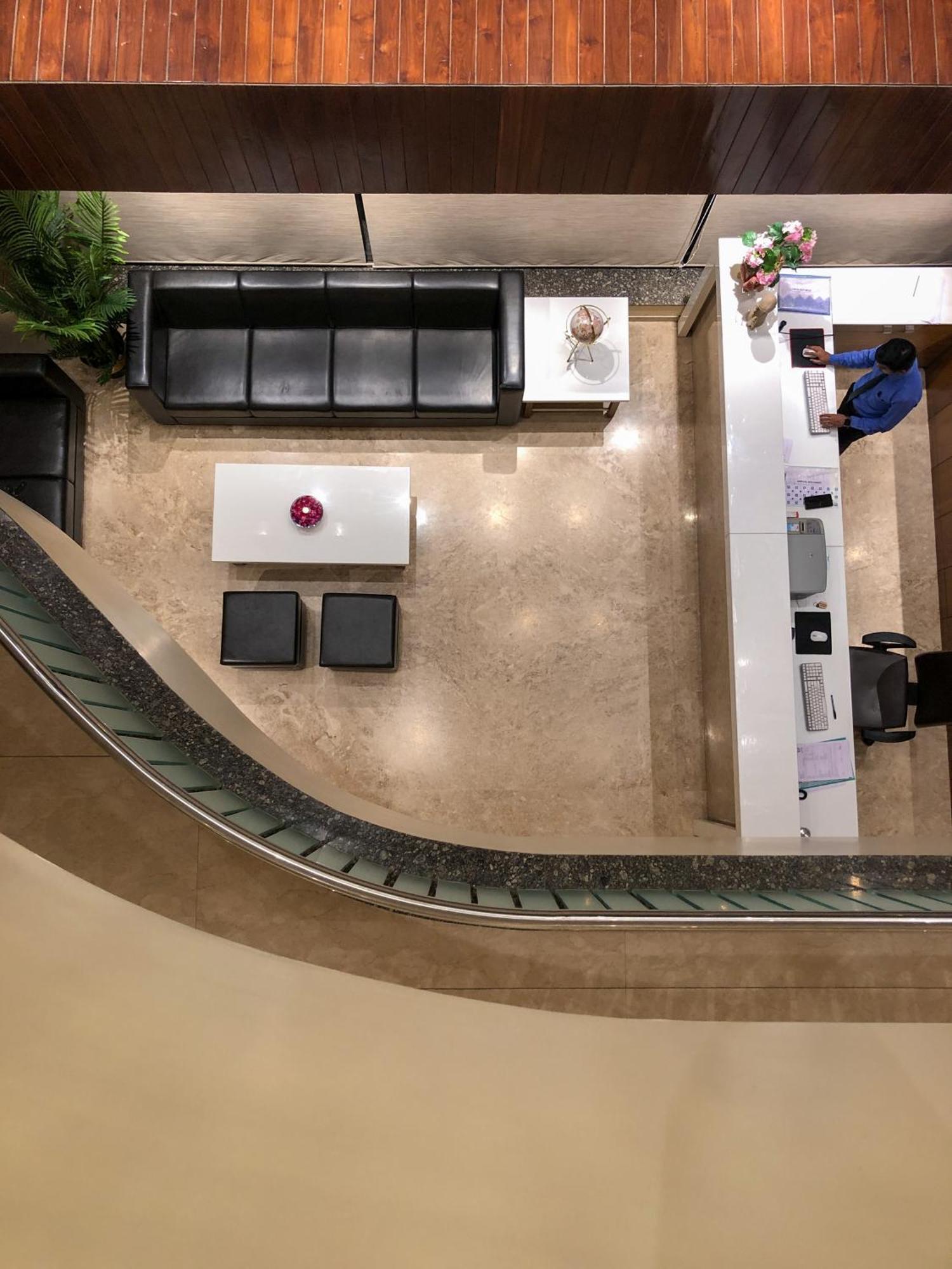 Hotel Virgo Sumeru Бхавнагар Экстерьер фото