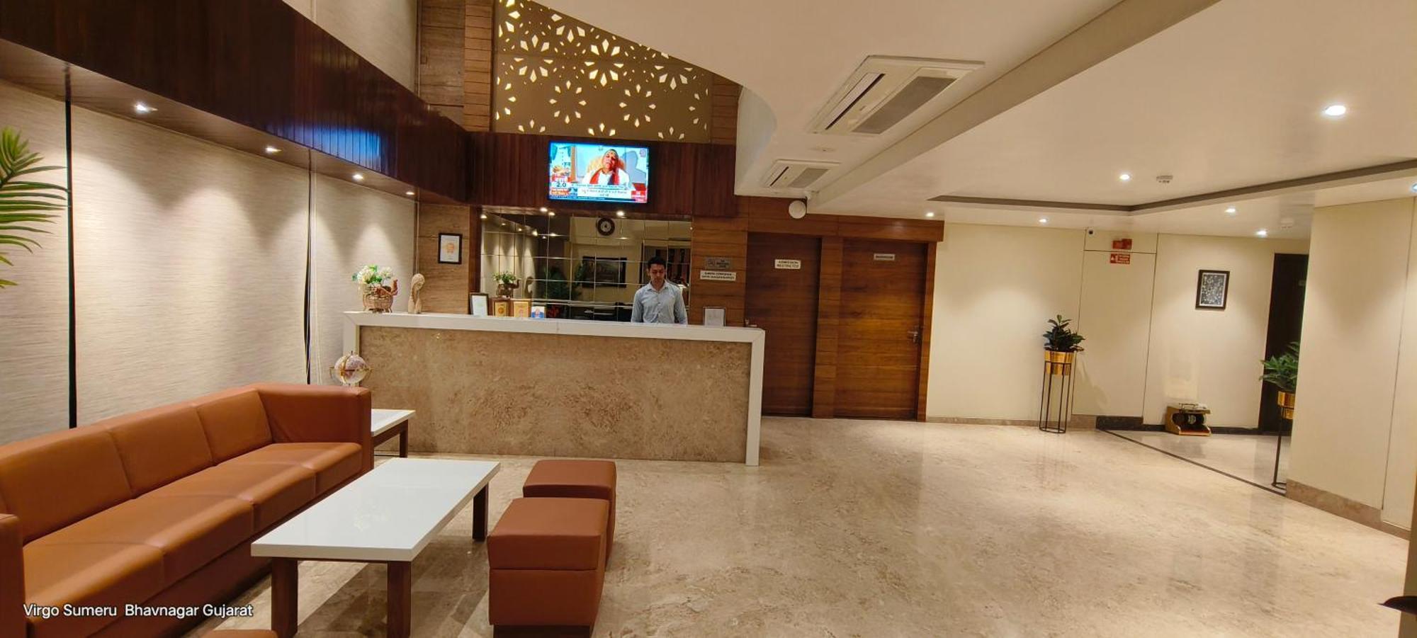 Hotel Virgo Sumeru Бхавнагар Экстерьер фото